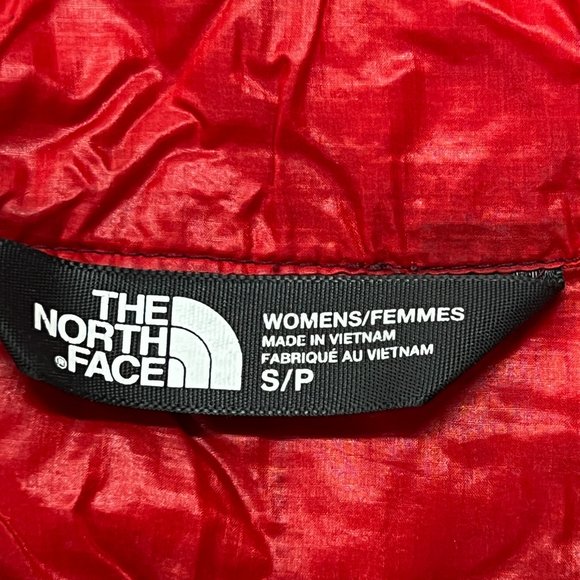The North Face Thermoball Eco Jacket Womens Small Red Puffer Quilted - Picture 9 of 12